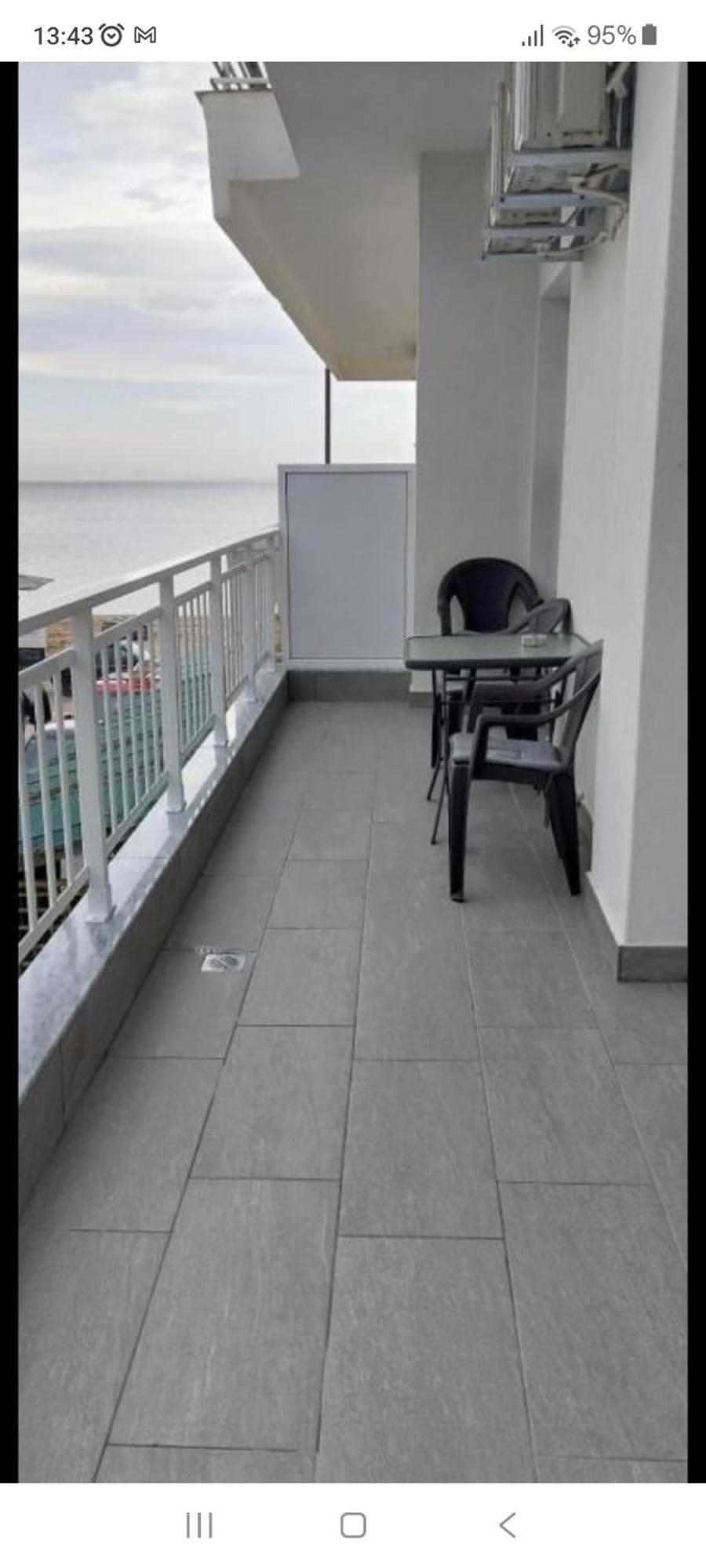Umbrella Apartment Peraía Buitenkant foto